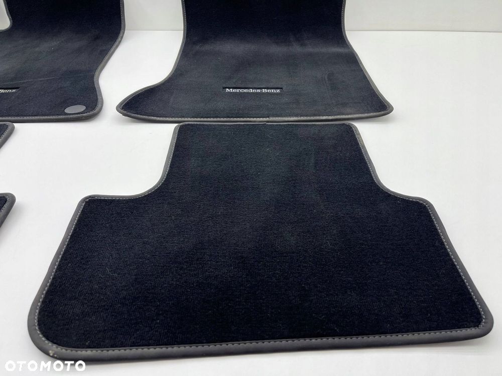 mercedes w246 w176 amg dywaniki welurowe komplet a1176804600 - 2