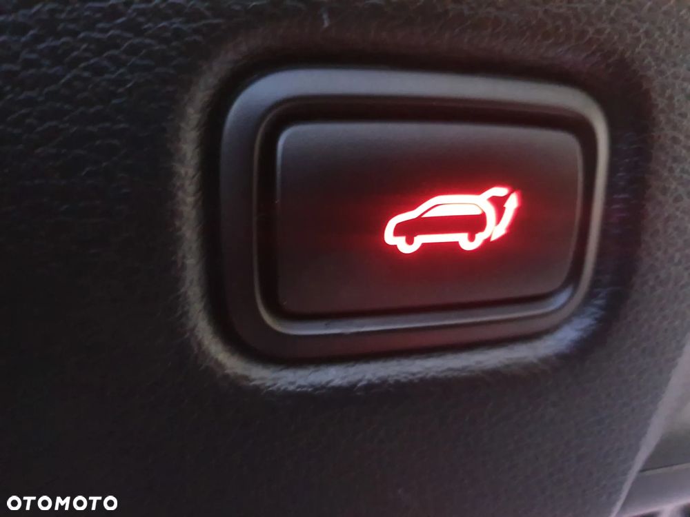 Kia ProCeed 1.6 T-GDI GT DCT - 13