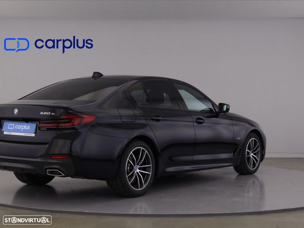 BMW 520 e - 7