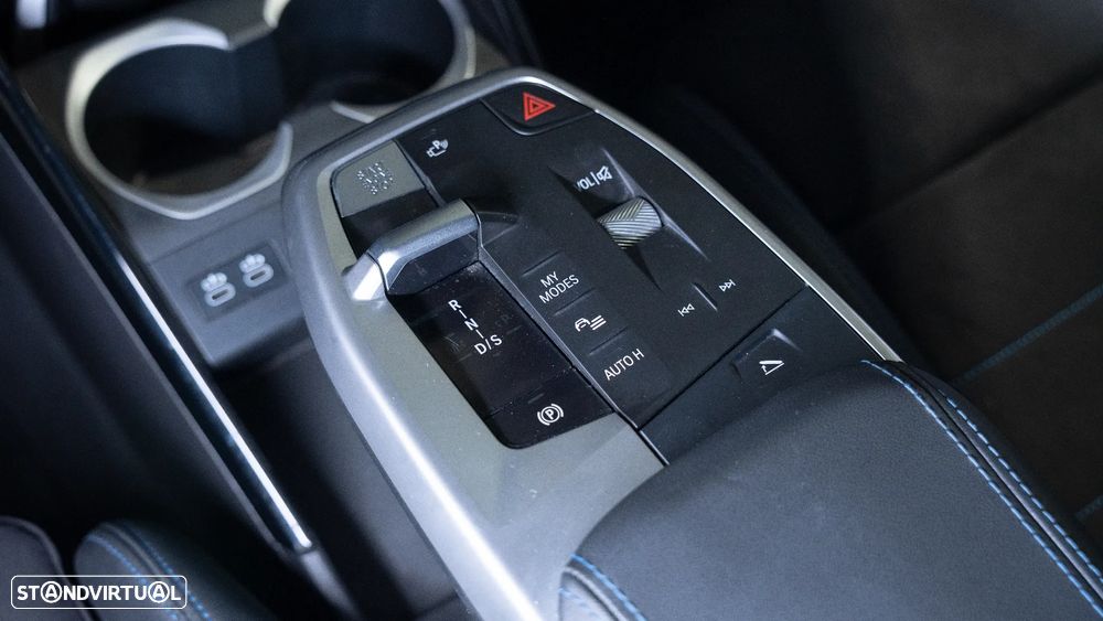 BMW X2 sDrive18d Pack Desportivo M - 12