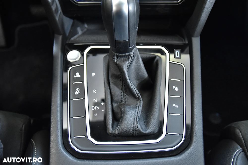 Volkswagen Passat 2.0 TSI 4Motion DSG Highline - 17