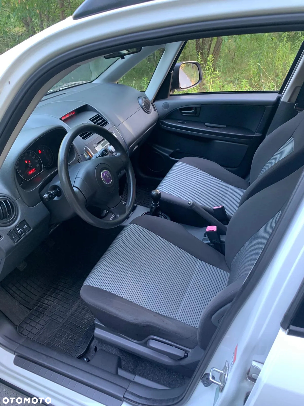 Fiat Sedici 1.6 16V 4x2 Dynamic Plus - 8