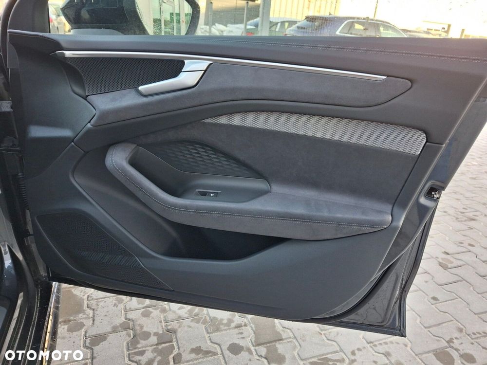 Audi A6 Limousine - 14