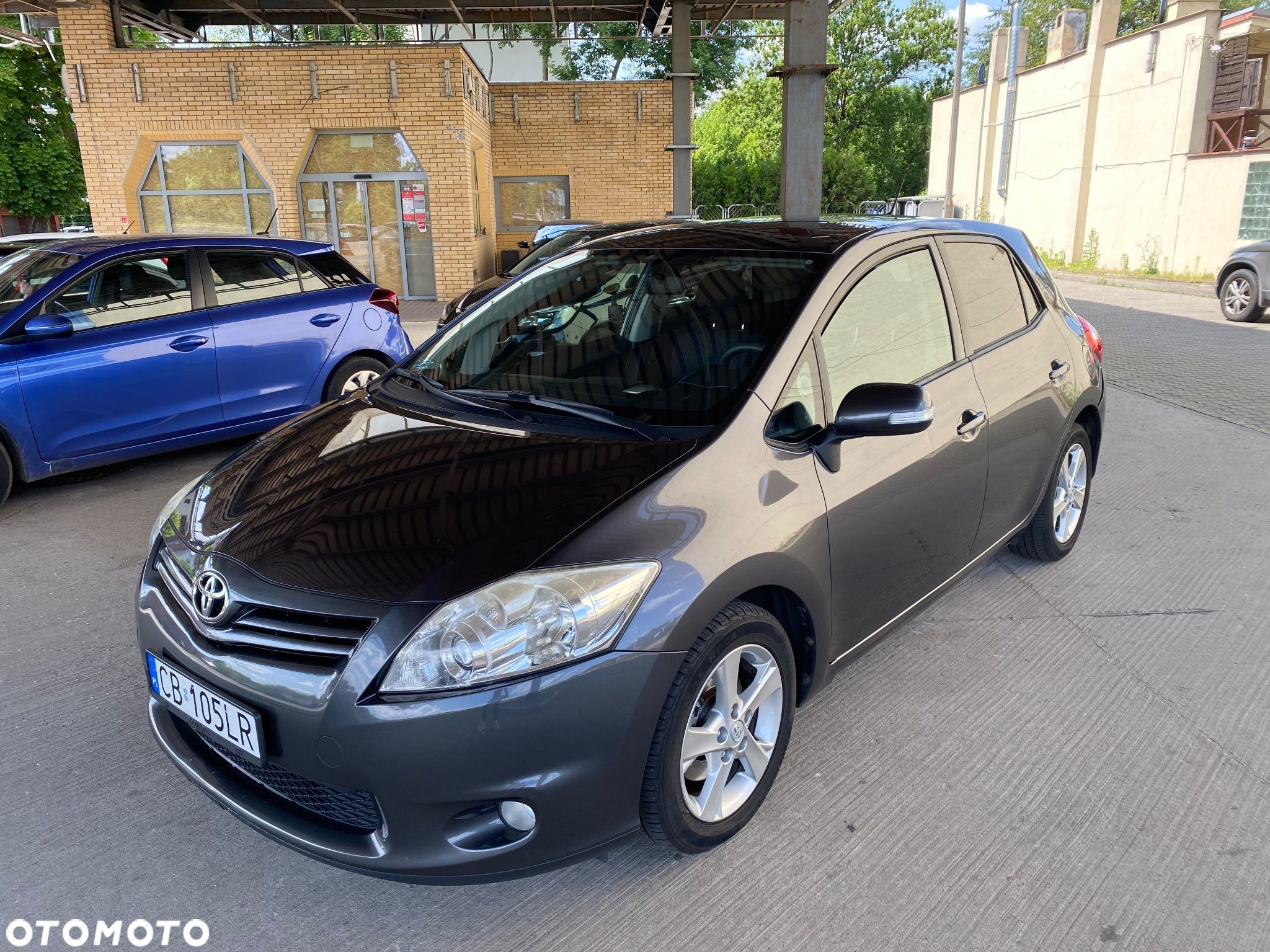 Toyota Auris 2.0 D-4D Premium - 1