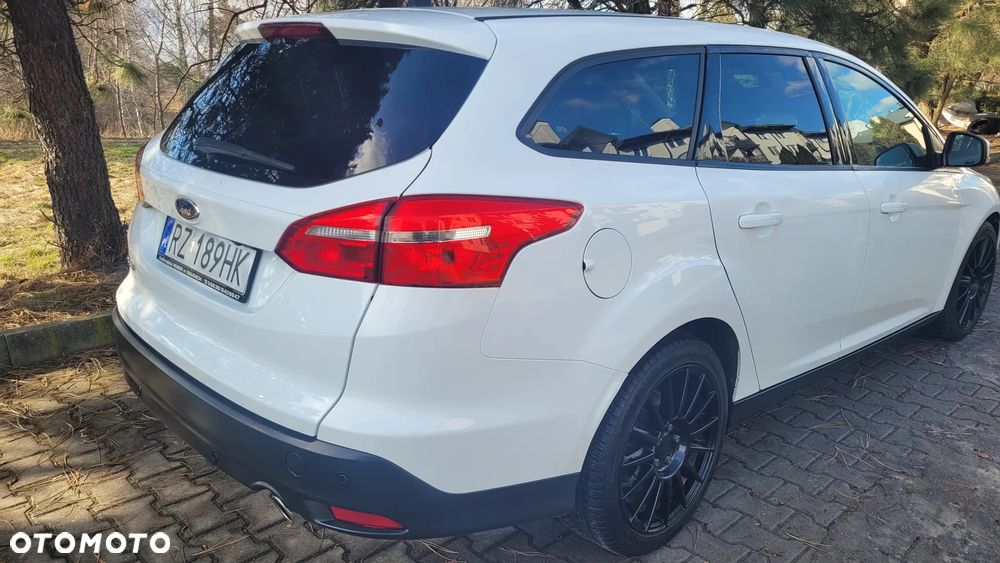 Ford Focus 2.0 TDCi Titanium ASS - 26