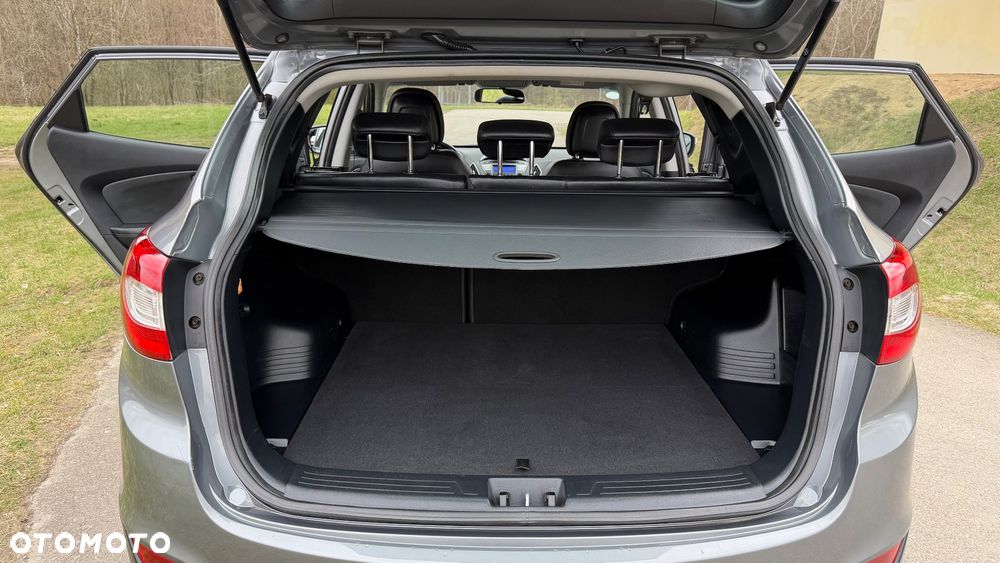 Hyundai ix35 1.6 2WD Fifa World Cup Edition - 30