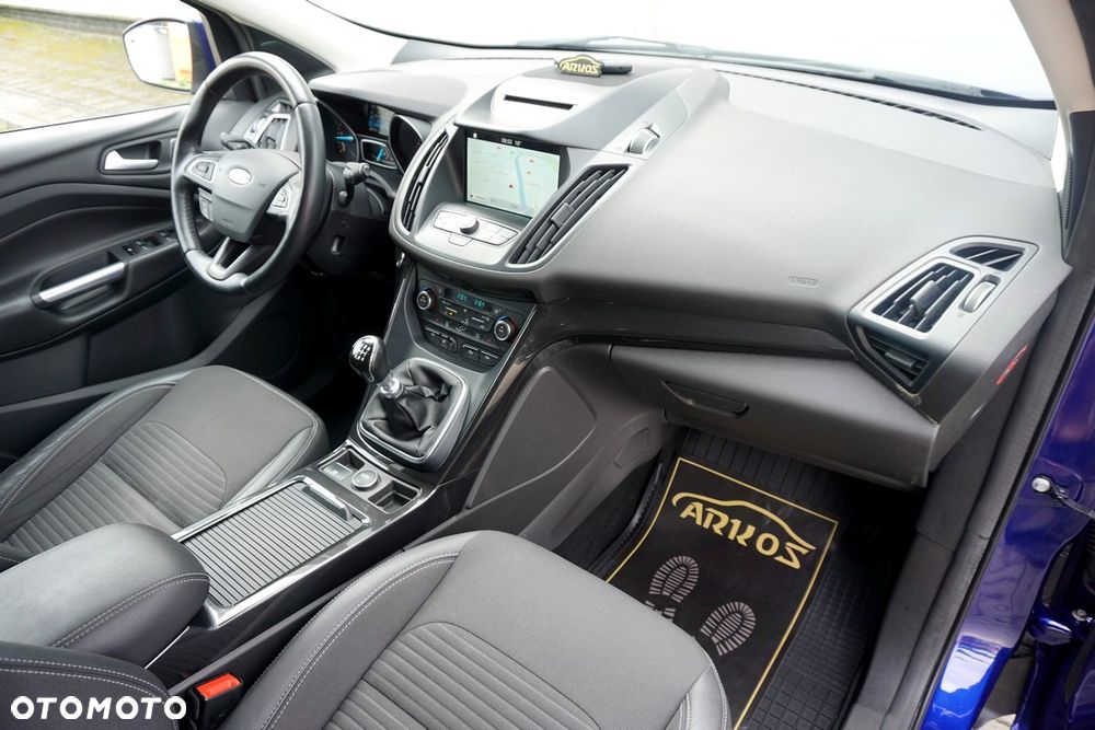 Ford Kuga 2.0 TDCi 4x4 Titanium - 35