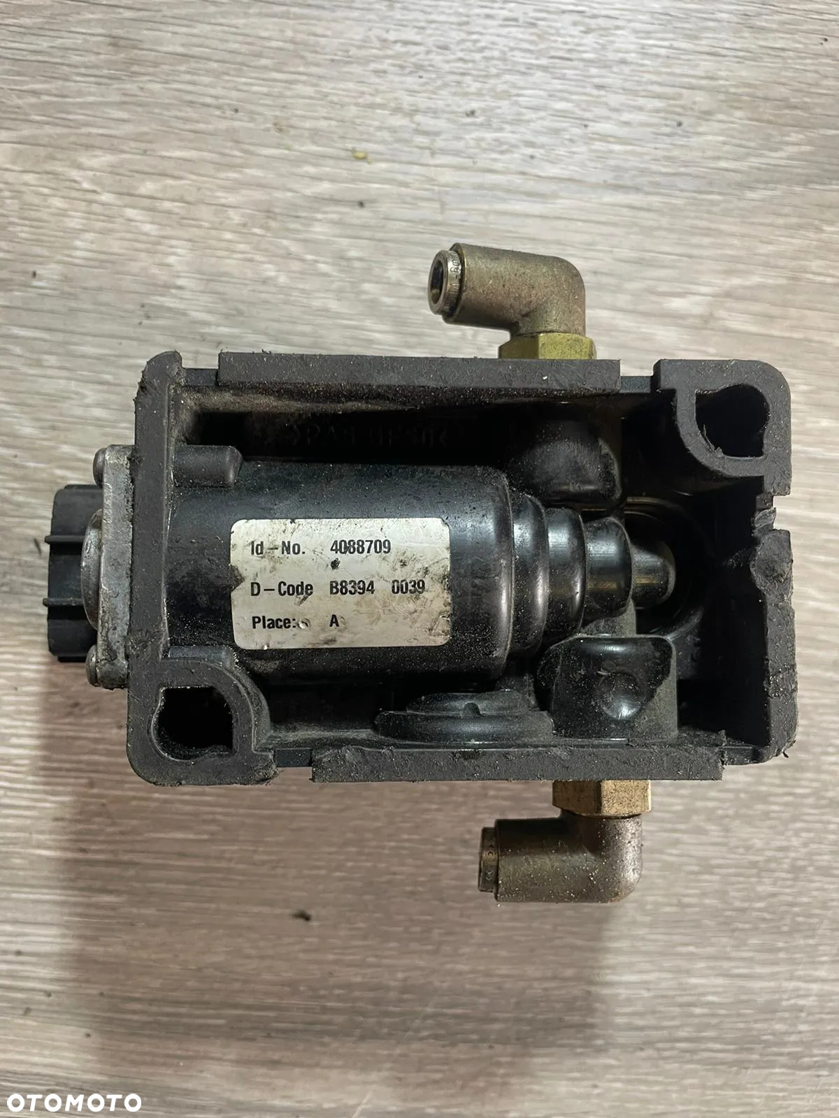 Zawór kontrolny turbiny MAN CUMMINS 4088709 NORGREN - 2