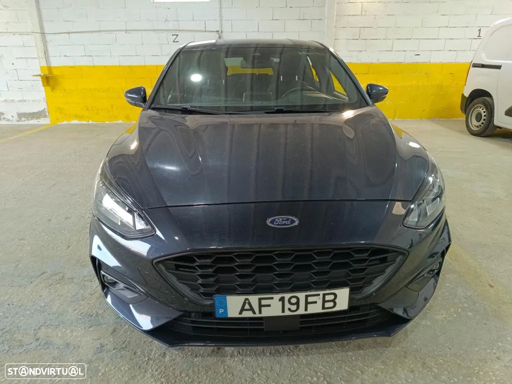 Ford Focus 1.0 EcoBoost MHEV ST-Line X - 5