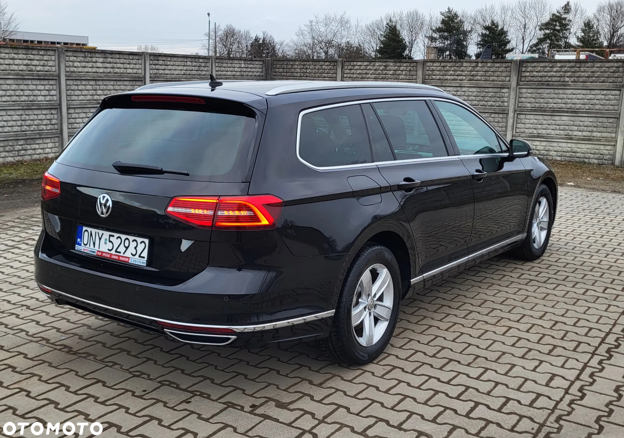 Volkswagen Passat - 3