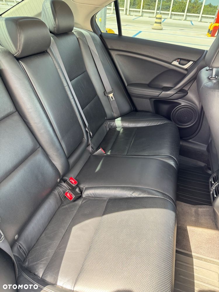 Honda Accord 2.4 Executive Nav+ACC+LKAS - 23