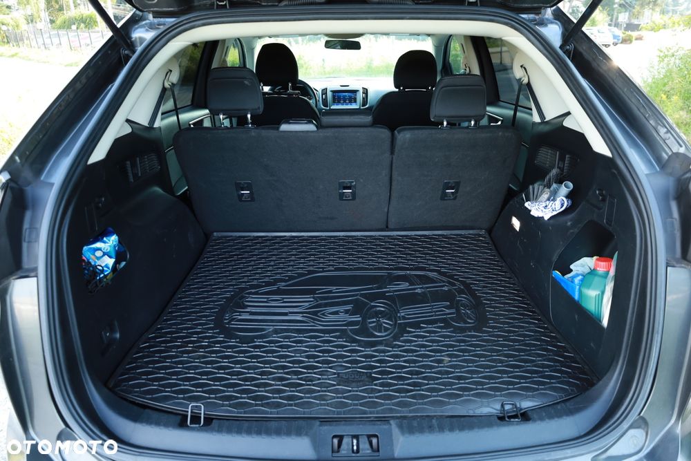 Ford Edge 2.0 EcoBlue Twin-Turbo 4WD Titanium - 9