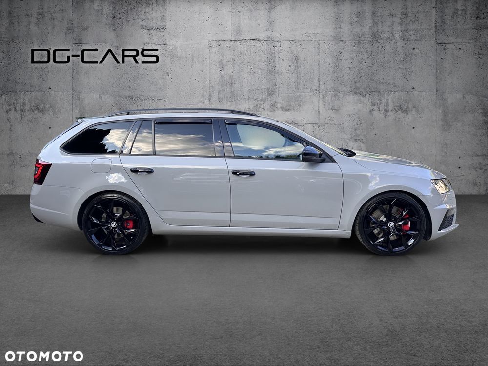 Skoda Octavia 2.0 TSI RS Challenge 245 - 8