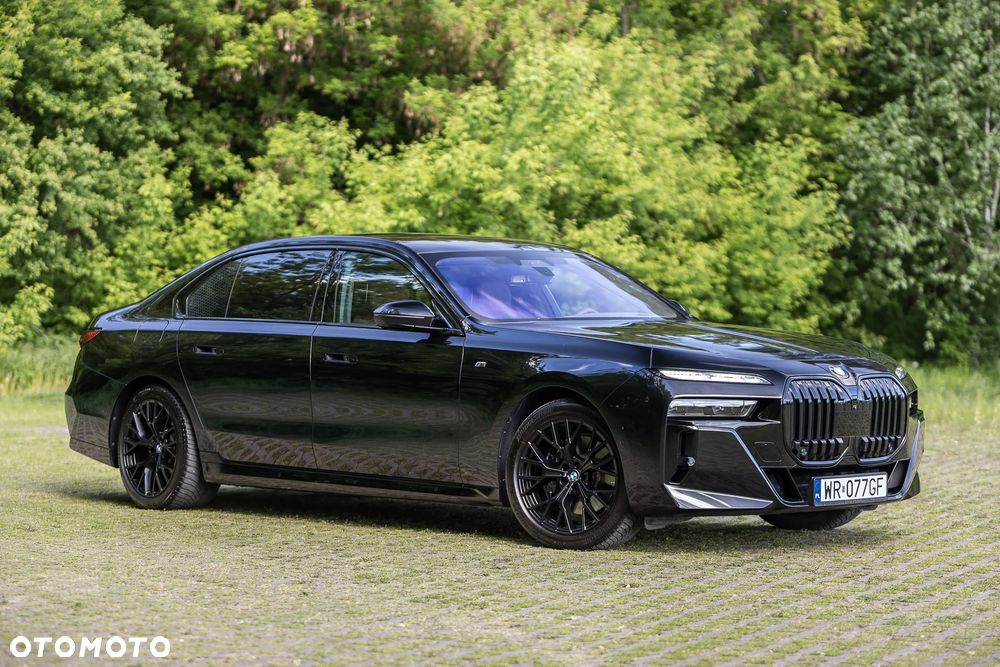 BMW Seria 7 - 22