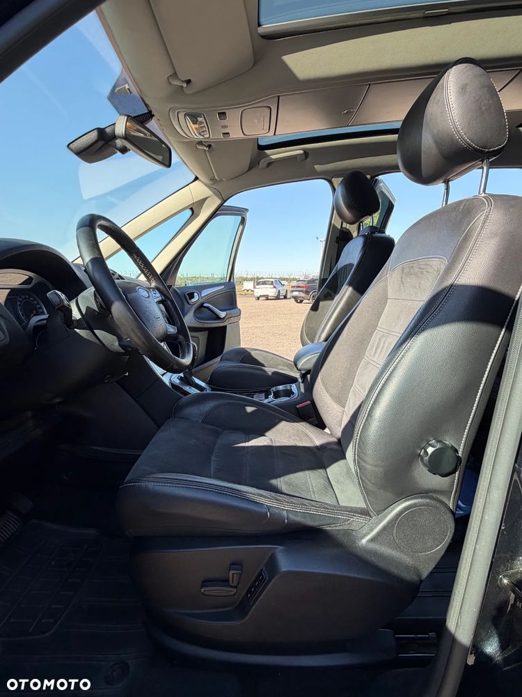 Ford Galaxy 2.0 EcoBoost Titanium - 18
