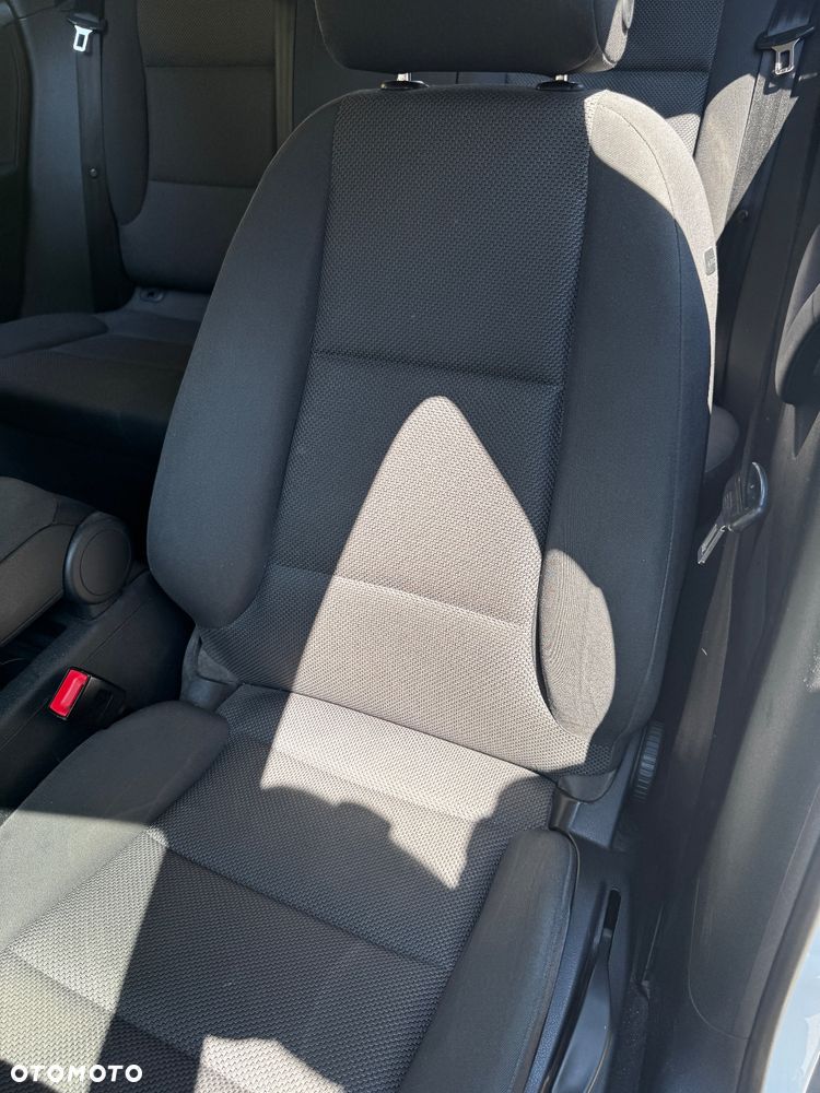 Audi A3 2.0 TDI DPF Ambiente - 20