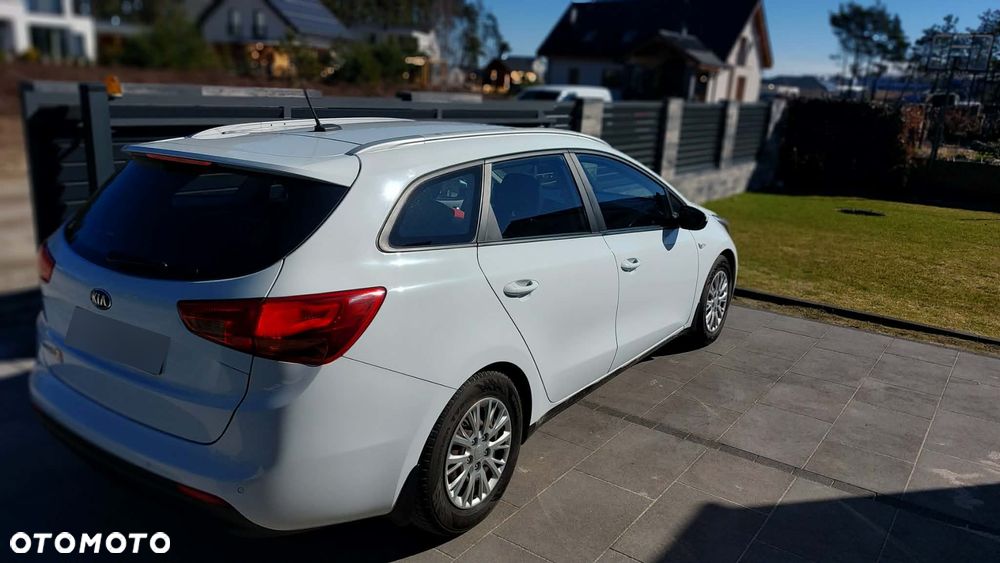 Kia Ceed 1.6 GDI M - 4