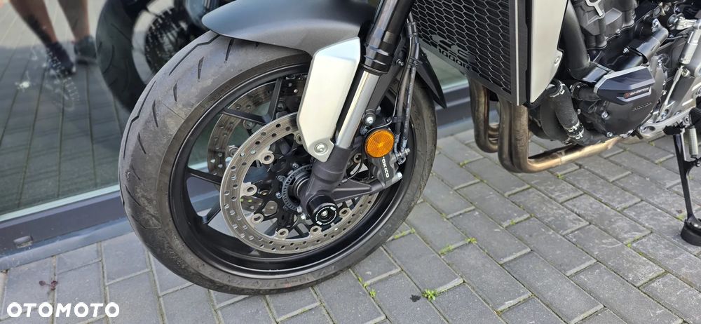 Honda CB - 29