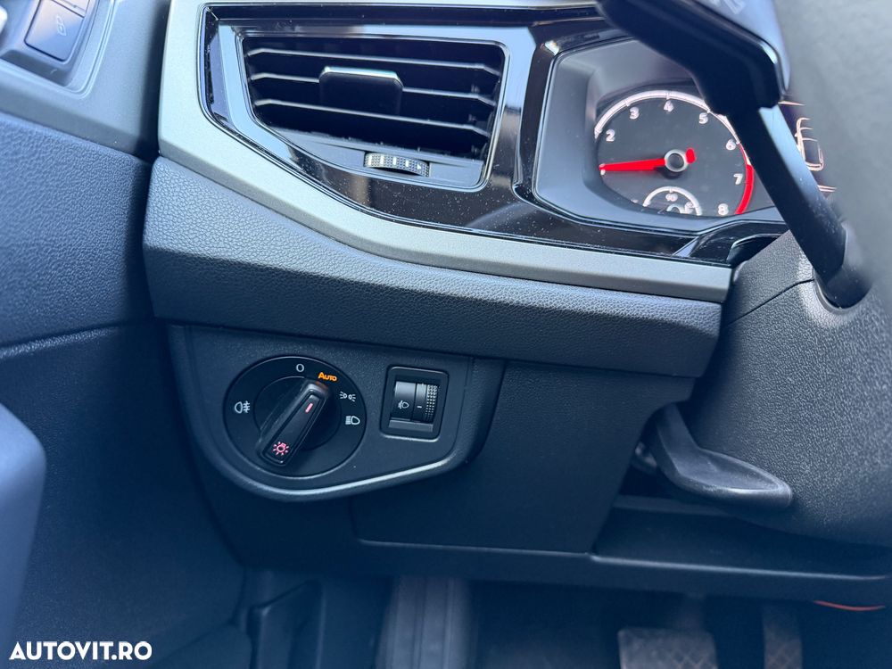 Volkswagen Polo 1.0 TSI DSG Comfortline - 15