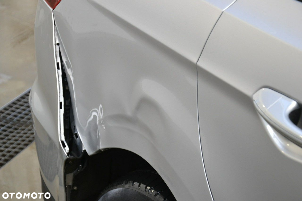 Ford S-Max - 16