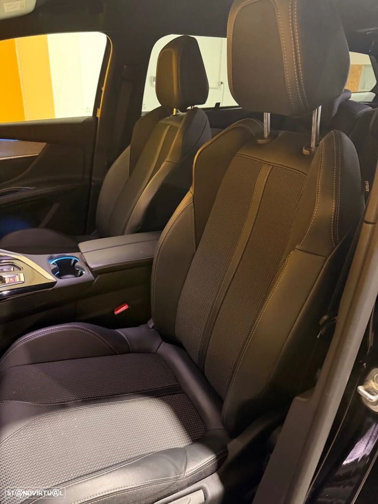 Peugeot 5008 1.2 PureTech GT EAT8 - 12