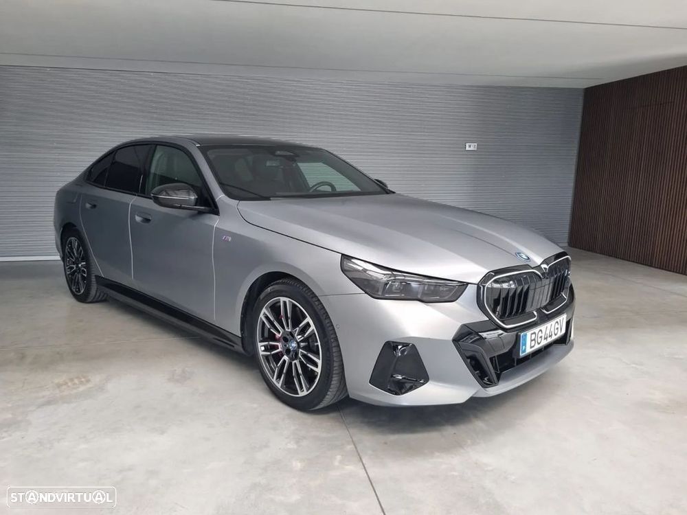 BMW i5 eDrive40 Pack Desportivo M Pro - 1