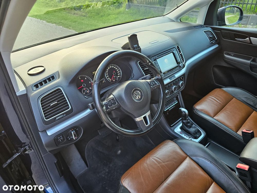 Volkswagen Sharan 2.0 TDI Trendline DSG - 10