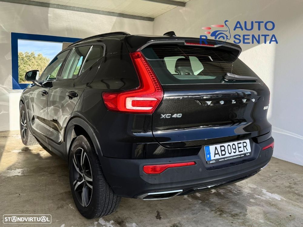 Volvo XC 40 2.0 D3 R-Design - 4