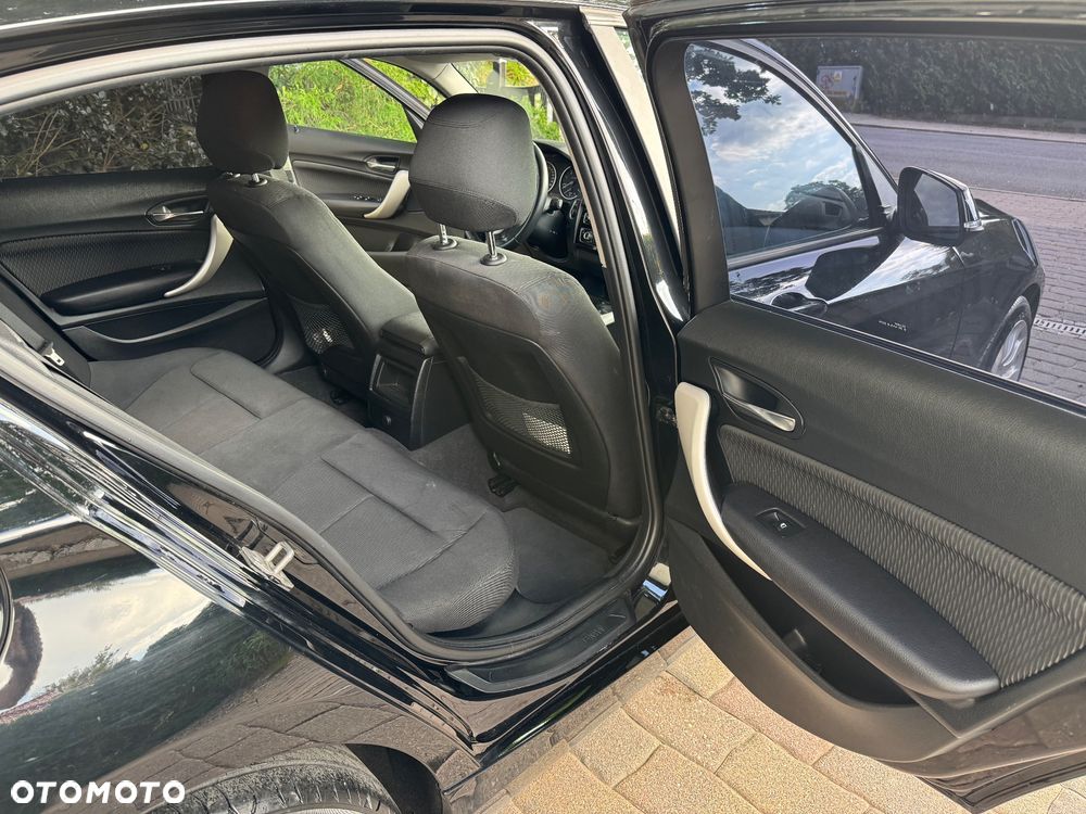 BMW Seria 1 116d - 11