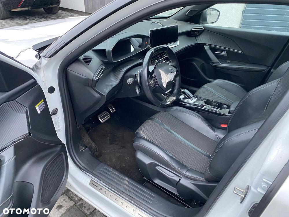 Peugeot 2008 1.5 BlueHDi GT Pack S&S EAT8 - 7
