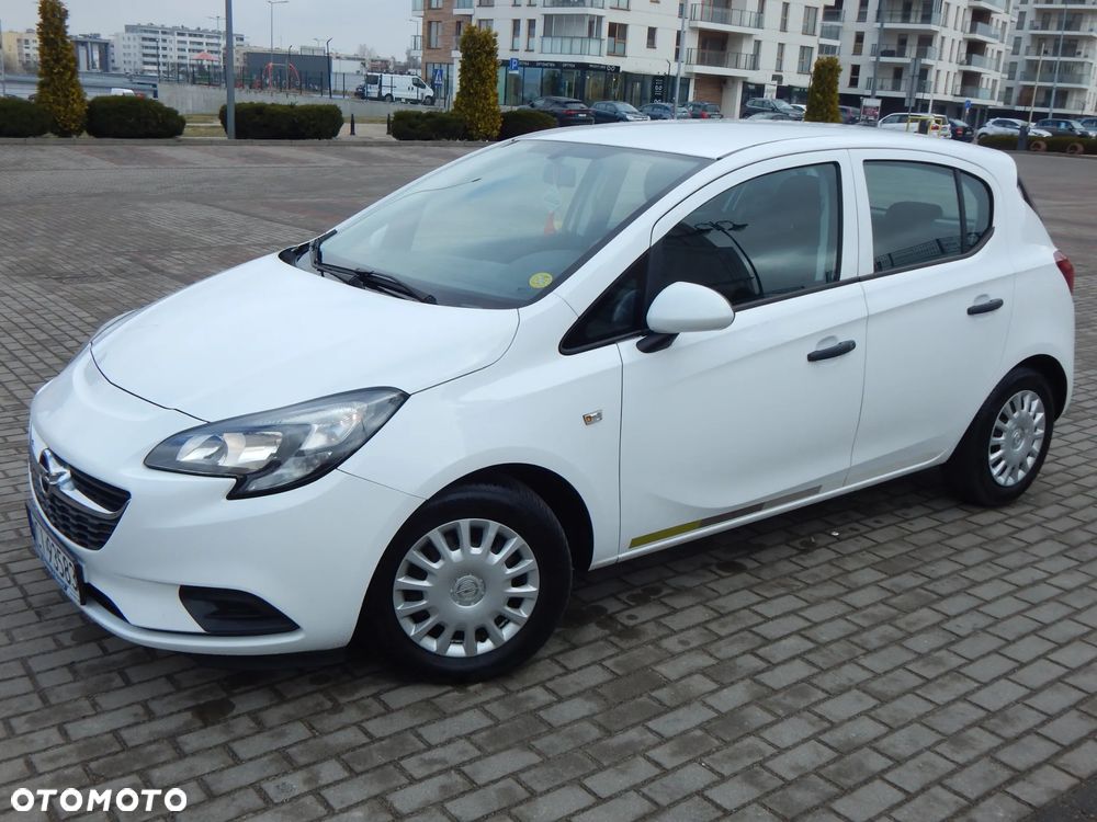 Opel Corsa 1.4 16V Cosmo - 2