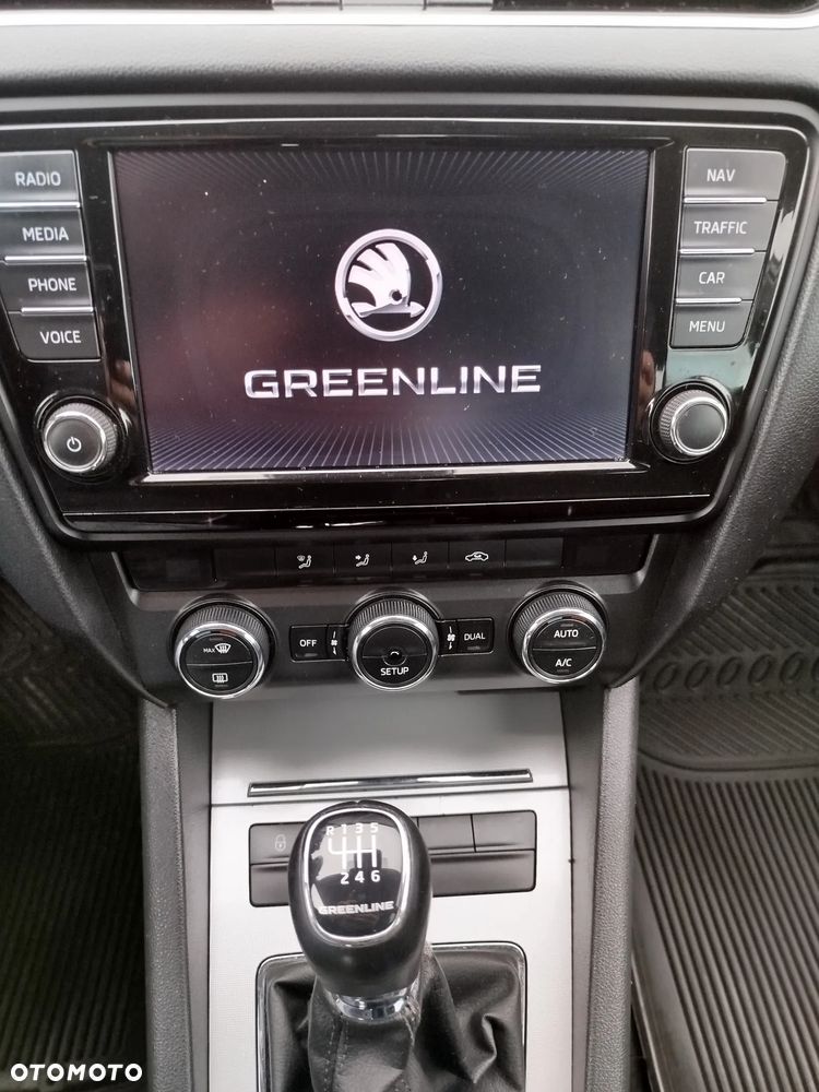 Skoda Octavia 1.6 TDI (Green tec) Ambition - 8