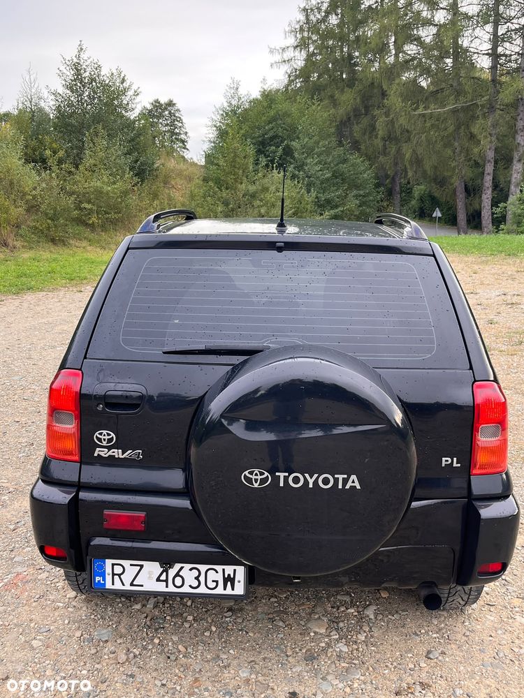 Toyota RAV4 2.0 D-4D 4x4 - 9