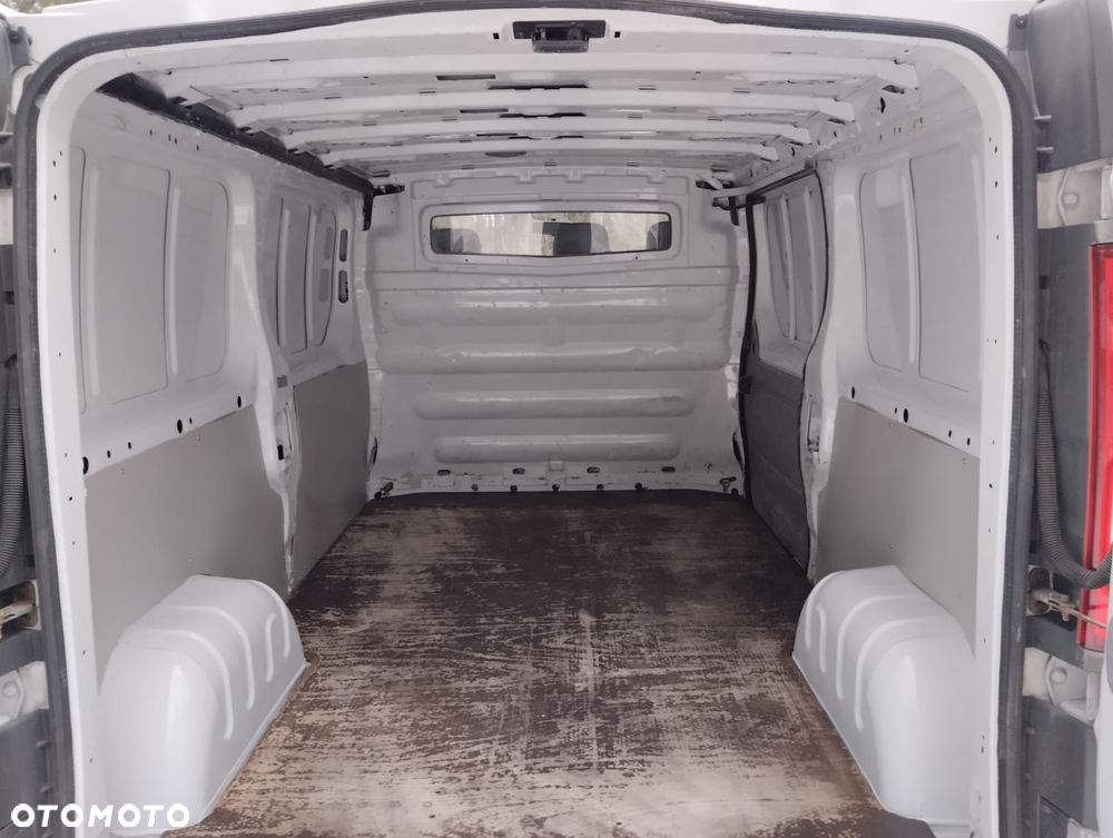 Opel Vivaro - 7