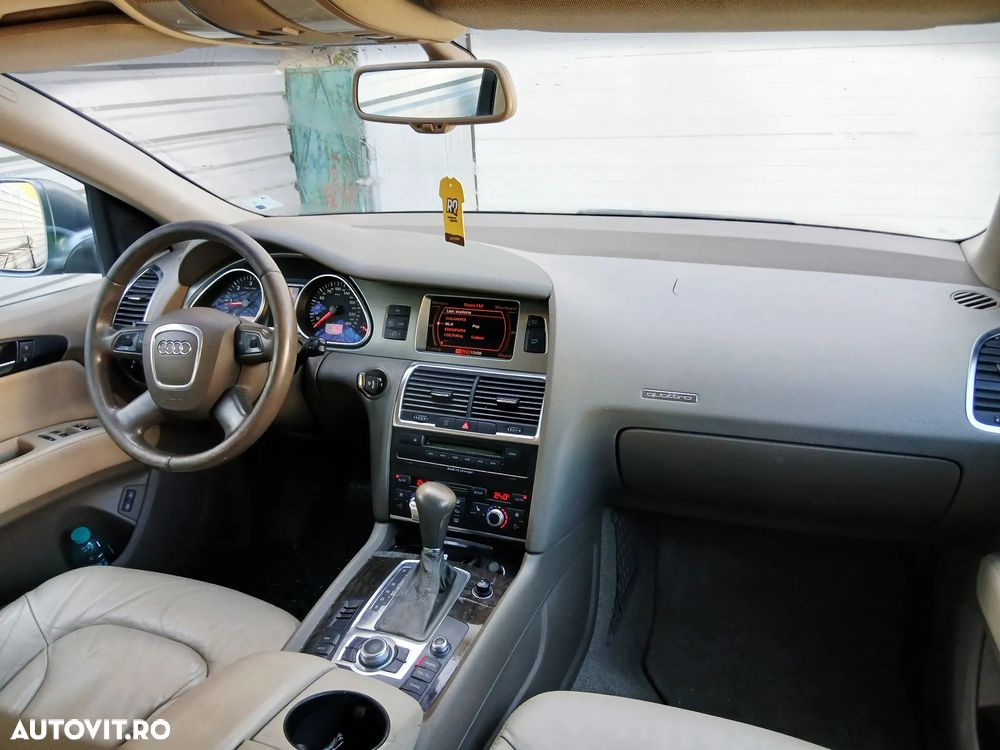 Audi Q7 3.0 TDI Quattro Tip - 5