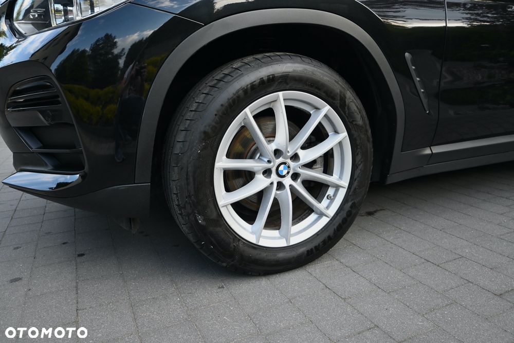 BMW X4 xDrive20d Business Edition sport - 37