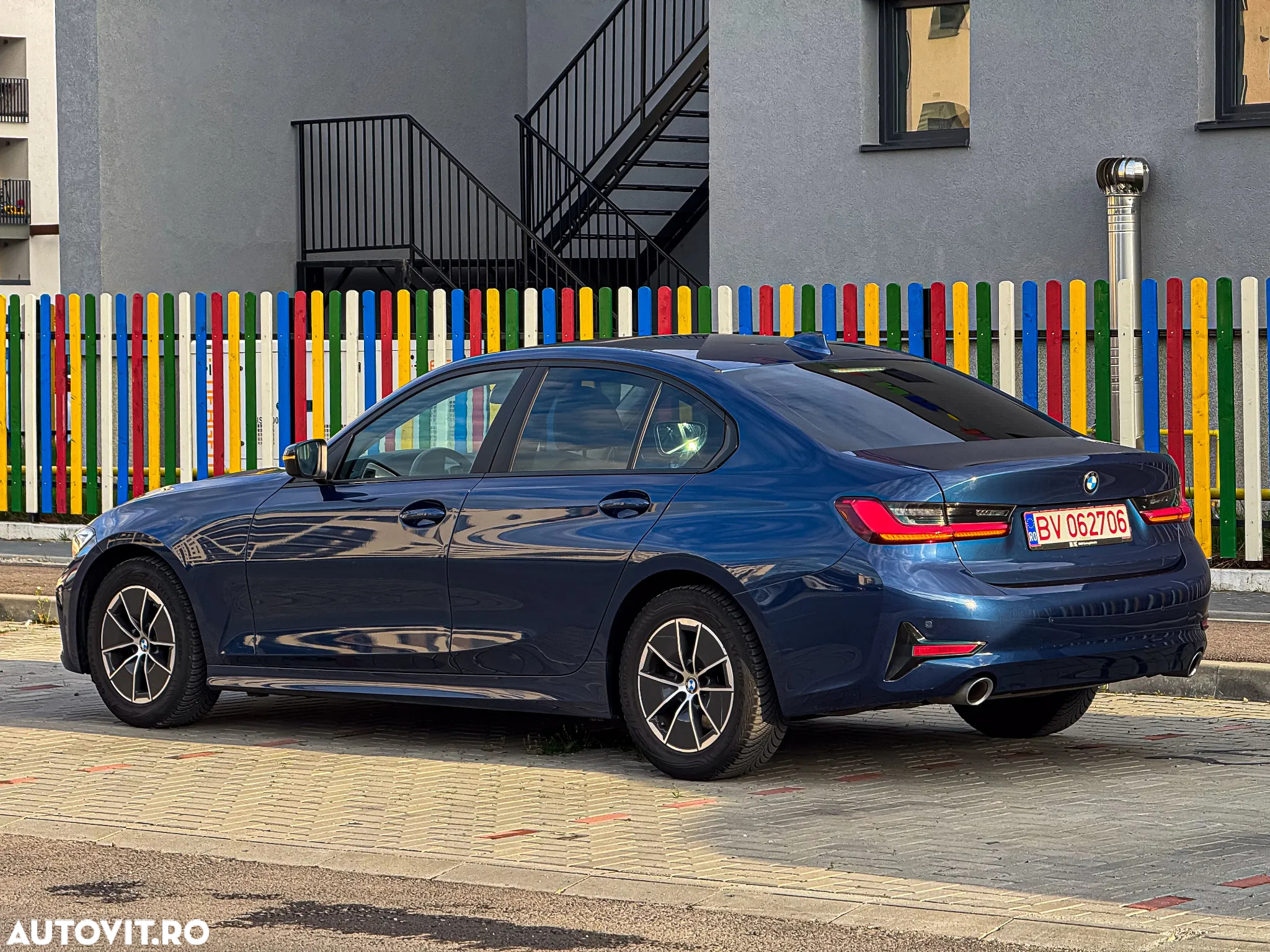 BMW Seria 3 320i AT - 28