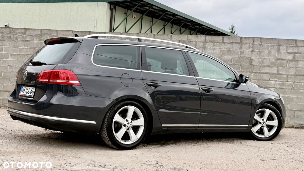 Volkswagen Passat 2.0 TDI BlueMotion Technology Highline - 19