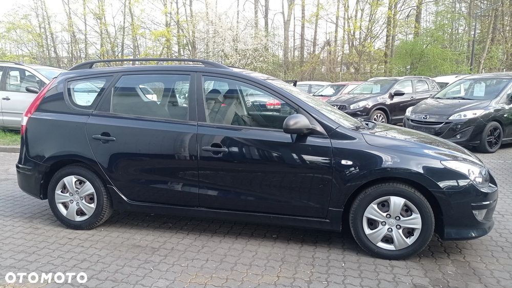 Hyundai i30 i30cw 1.4 Comfort - 26