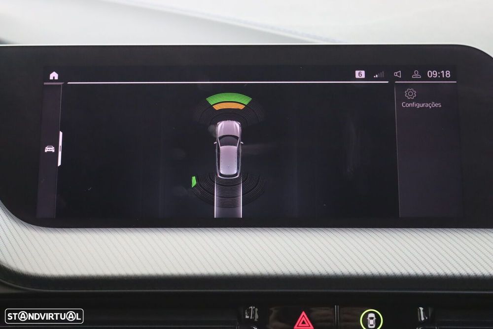 BMW 116 d Pack Desportivo M Auto - 13