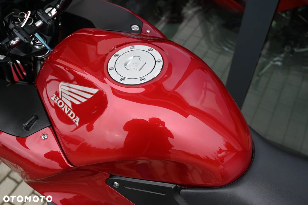 Honda Deauville - 32