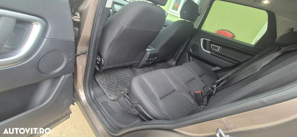 Land Rover Discovery Sport 2.0 l TD4 HSE - 8