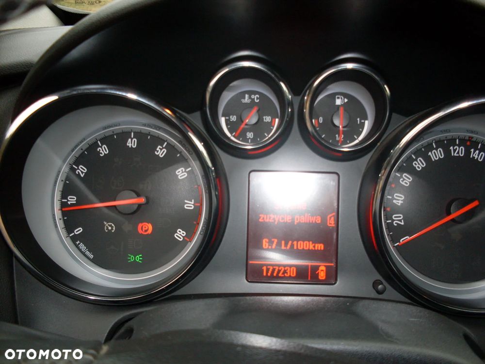 Opel Astra 1.4 Turbo Color Edition - 17