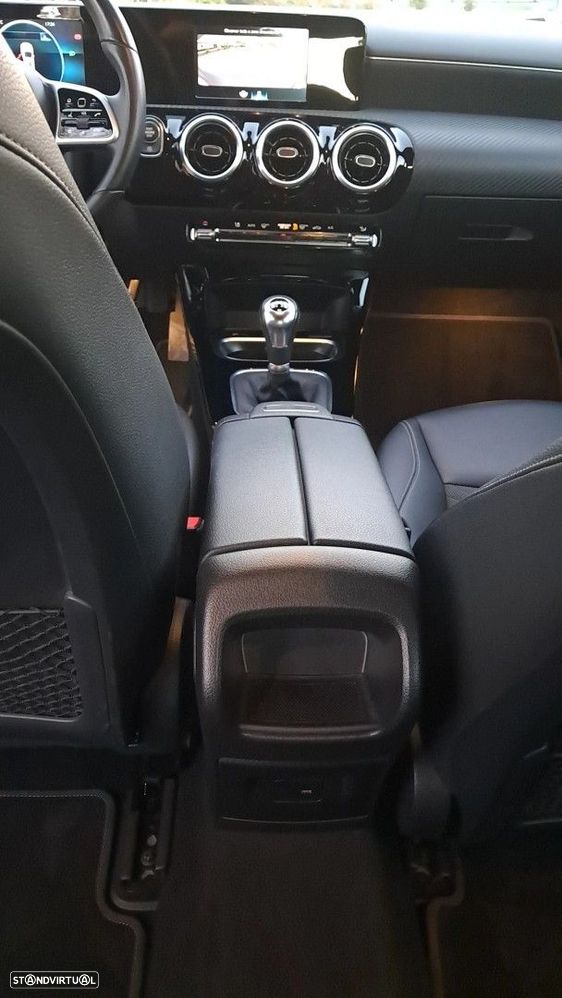 Mercedes-Benz A 180 d Style - 26