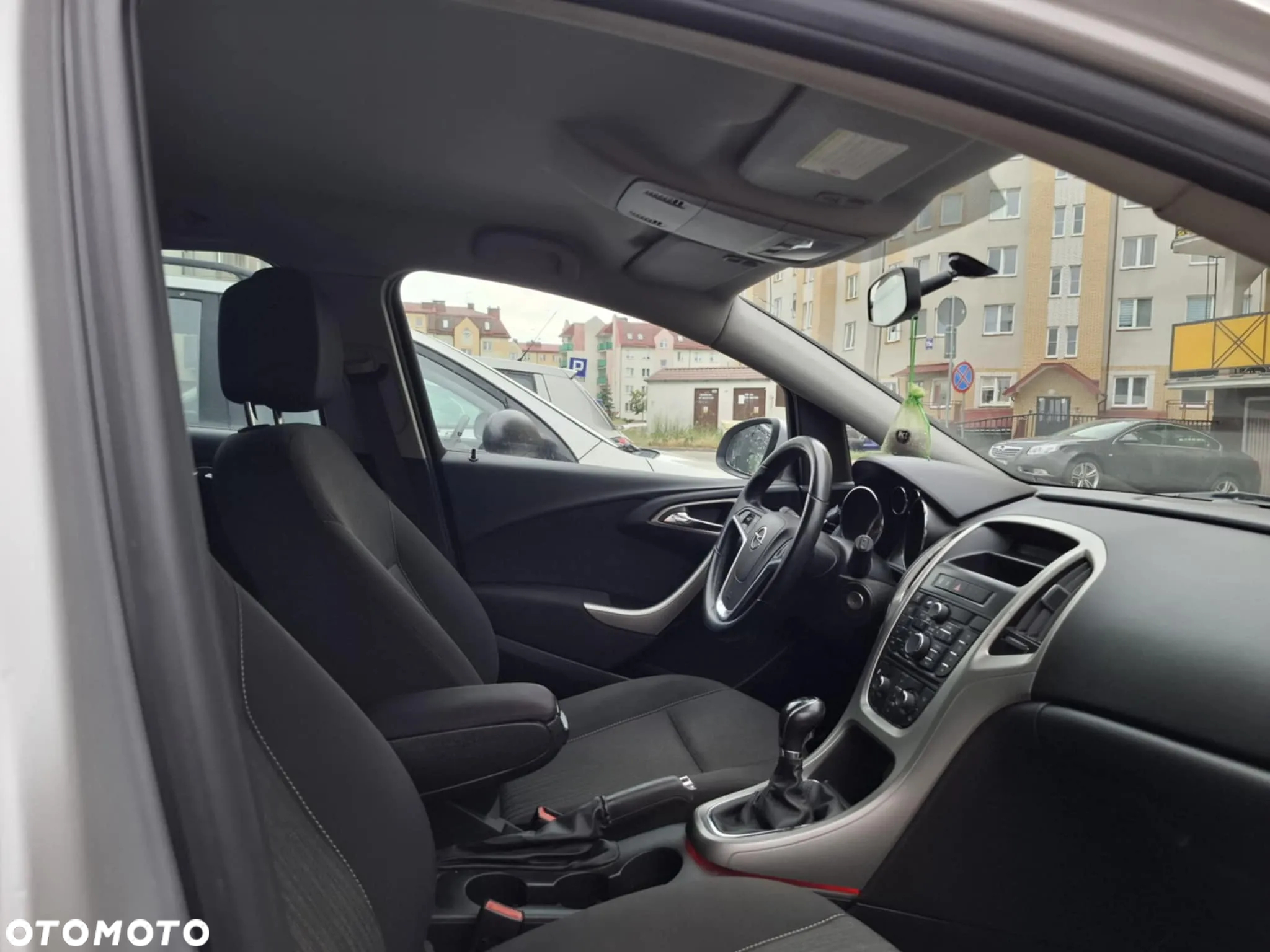 Opel Astra IV 1.3 CDTI Cosmo ecoFLEX - 12