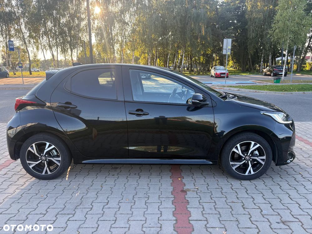 Toyota Yaris Hybrid 1.5 Executive - 5