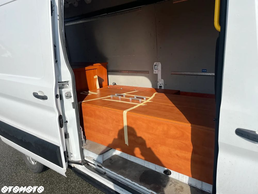 Ford Transit - 18