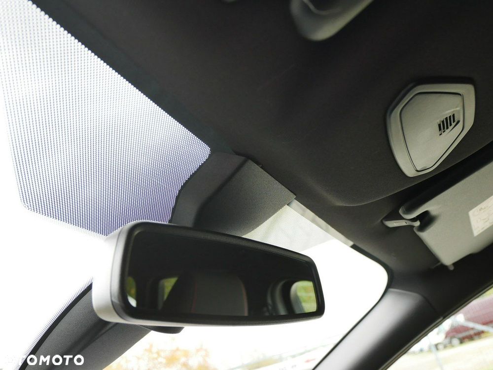 Ford Focus 1.5 EcoBoost Start-Stopp-System ST-Line - 25