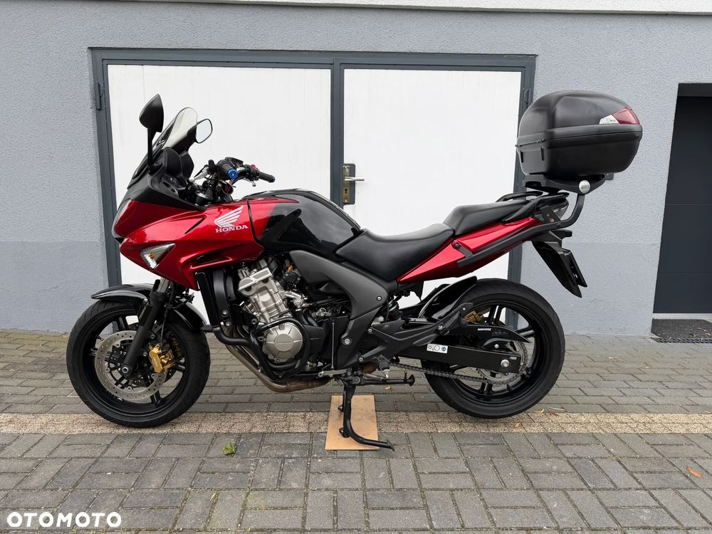 Honda CBF - 7