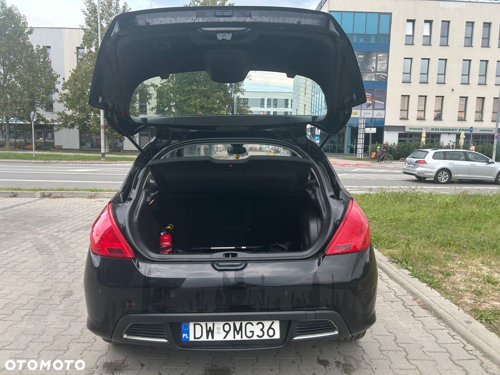 Peugeot 308 - 9